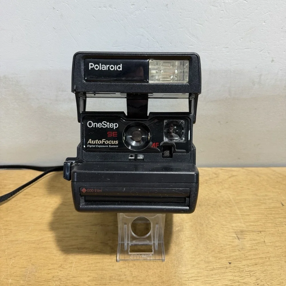 Polaroid One Step Auto Focus AF 600 Instant Camera SE Black Vintage UK Made